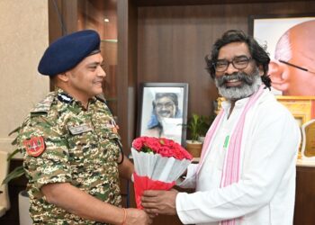 CRPF IG Saket Singh met CM Hemant Soren
