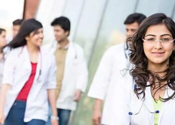 MBBS students पढ़ाई के साथ निभाएंगे जिम्मवारी भी