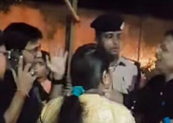 जब एसपी साहब को आया गुस्सा, MLC के भतीजे को जड़ा थप्पड़