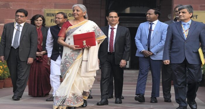 New Delhi: Union Finance Minister Nirmala Sitharaman with Union Minister of State for Finance Pankaj Chaudhary and other officials outside the Finance Ministry ahead of the presentation of the Union Budget 2025-26, in New Delhi, Saturday, Feb. 1, 2025. (PTI Photo/Atul Yadav) (PTI02_01_2025_000016B)